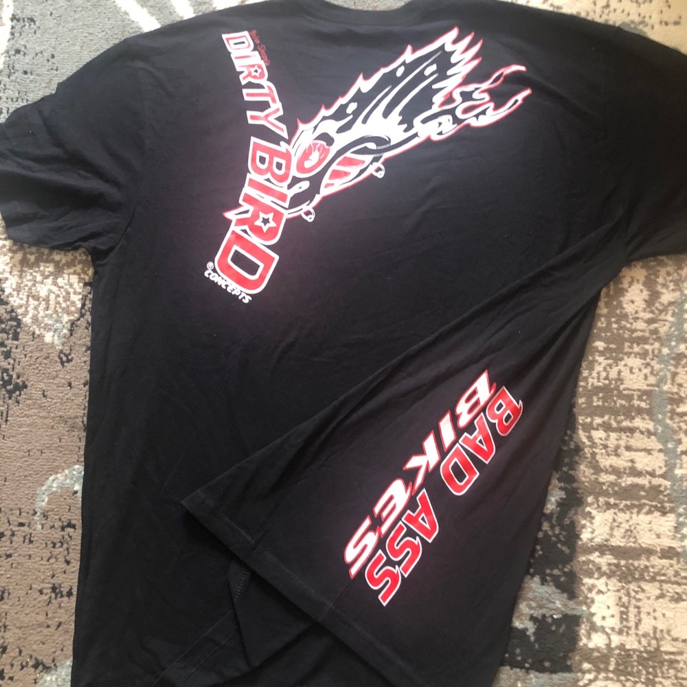 Men's t shirt